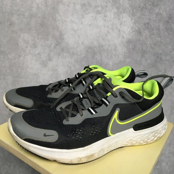 Nike Mens React Miler 2 Running‎ Shoes size 12.5 Sneakers Smoke Grey Volt Black